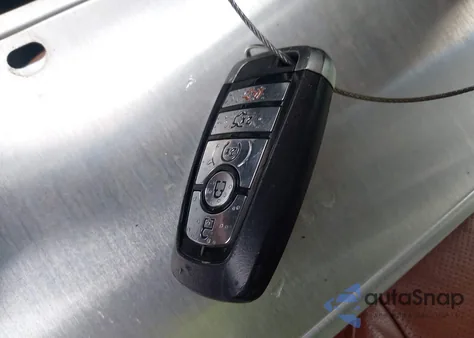 2019 Ford Edge Titanium z USA, uszkodzony, nr VIN 2FMPK3K91KBC35400